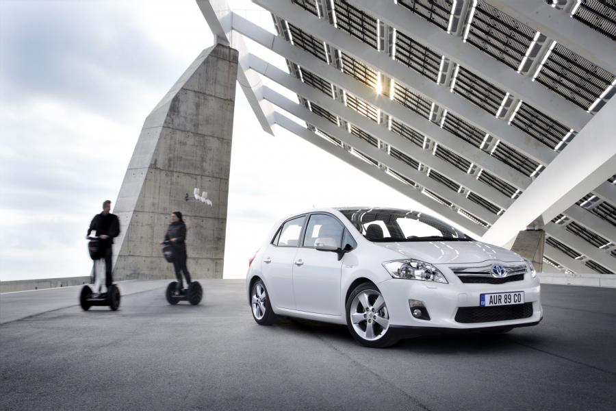  Toyota Auris HSD 2010 года  (фото 64 из 111)
